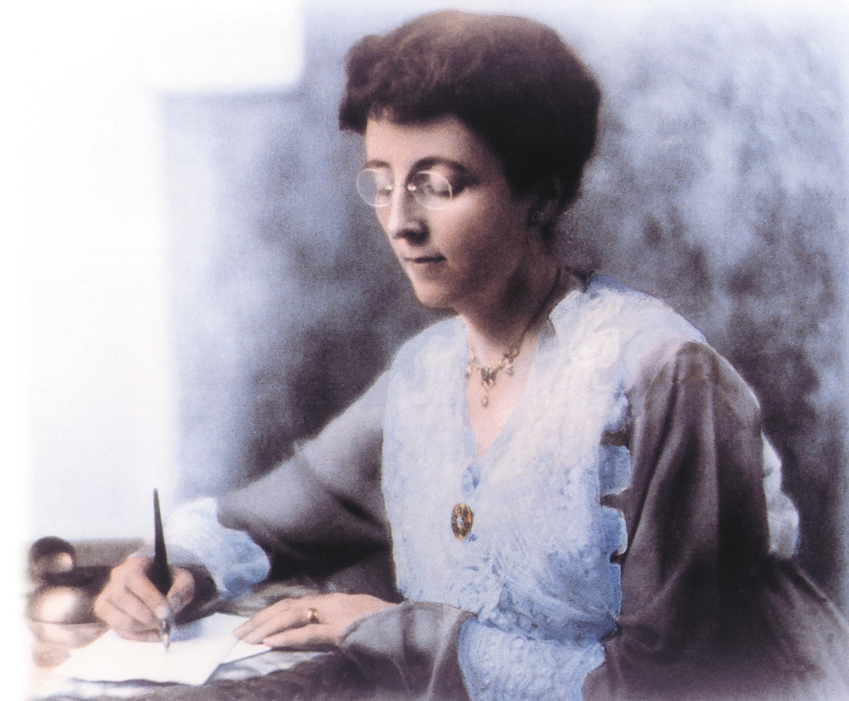 The Paris Review - The Strange Note at Lucy Maud Montgomery's Bedside