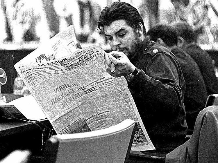 Reading Che Guevara in his own words, History books